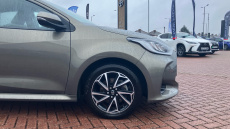 Toyota Yaris 1.5 Hybrid Design 5dr CVT Hybrid Hatchback